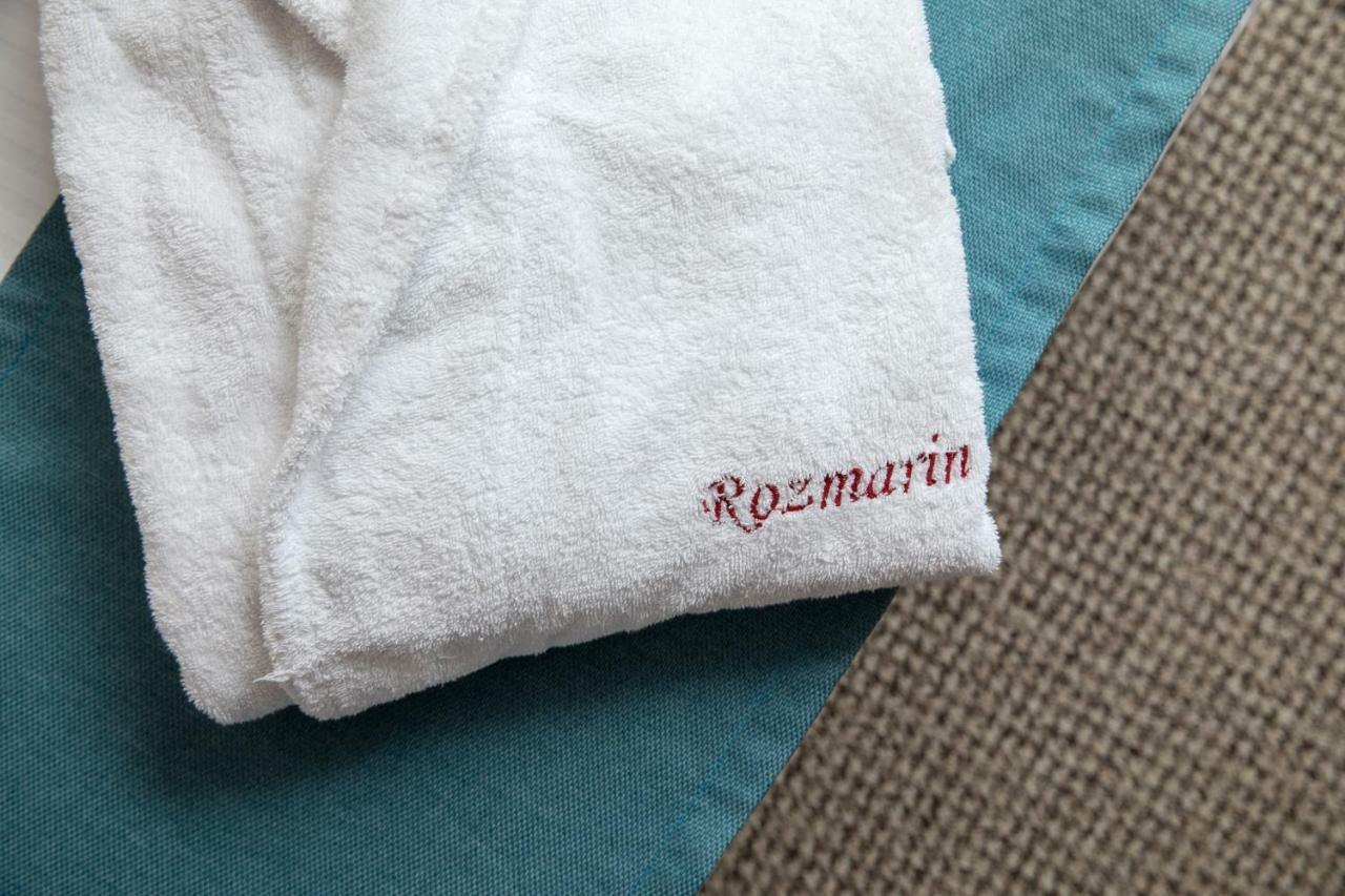 Hotel Rozmarin Predeal Bagian luar foto