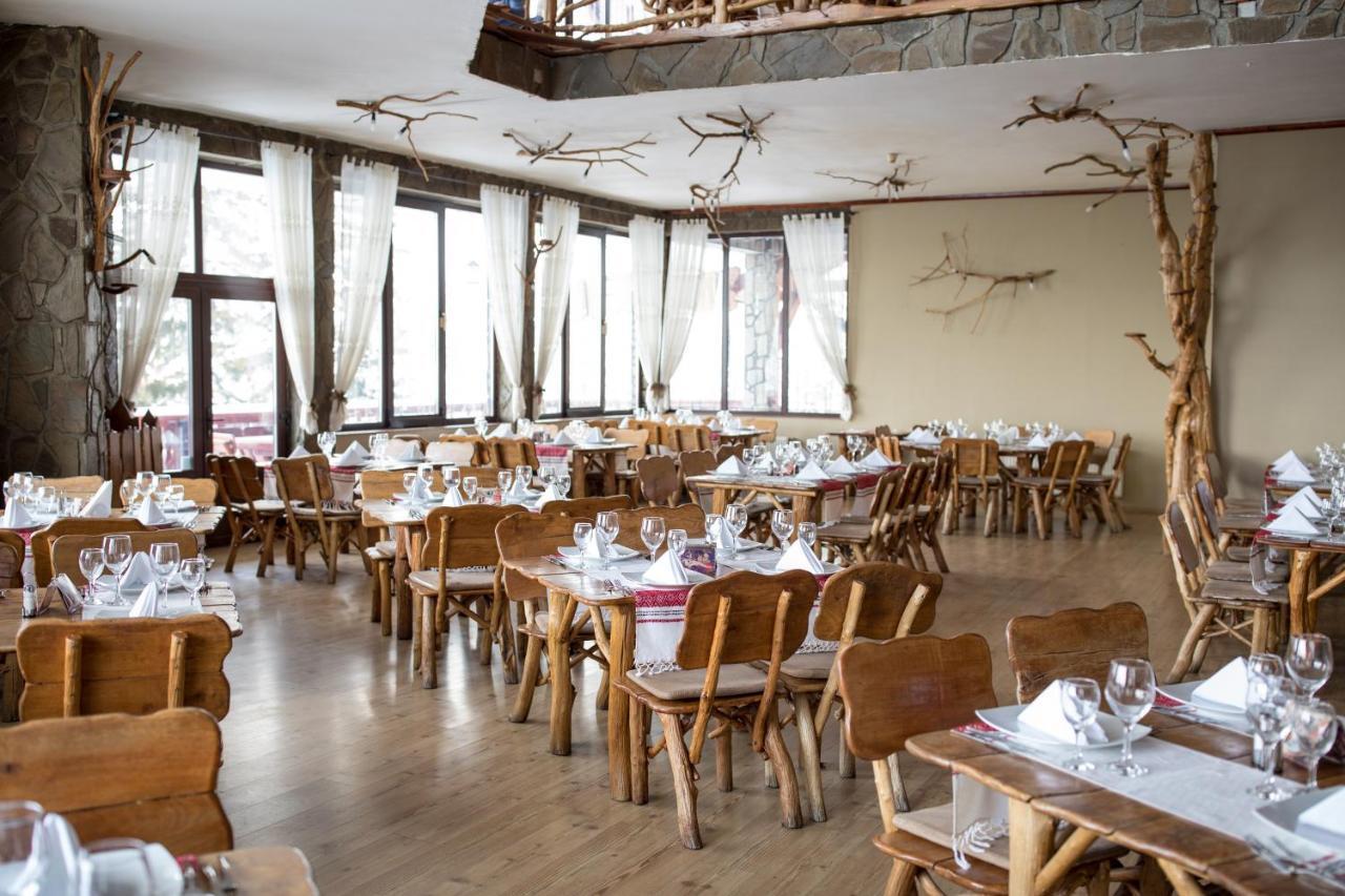 Hotel Rozmarin Predeal Bagian luar foto